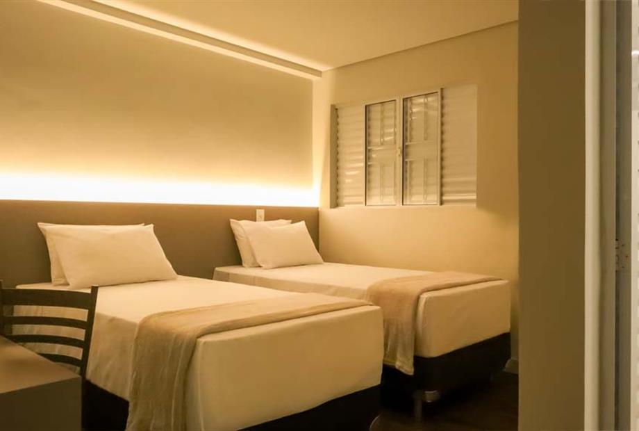 slpl - standard twin (1).jpg