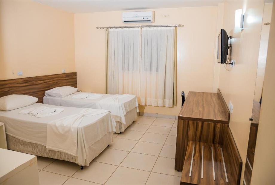 Quarto Individual de Luxo-5.jpg