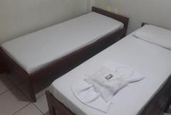 Quarto Twin Standard