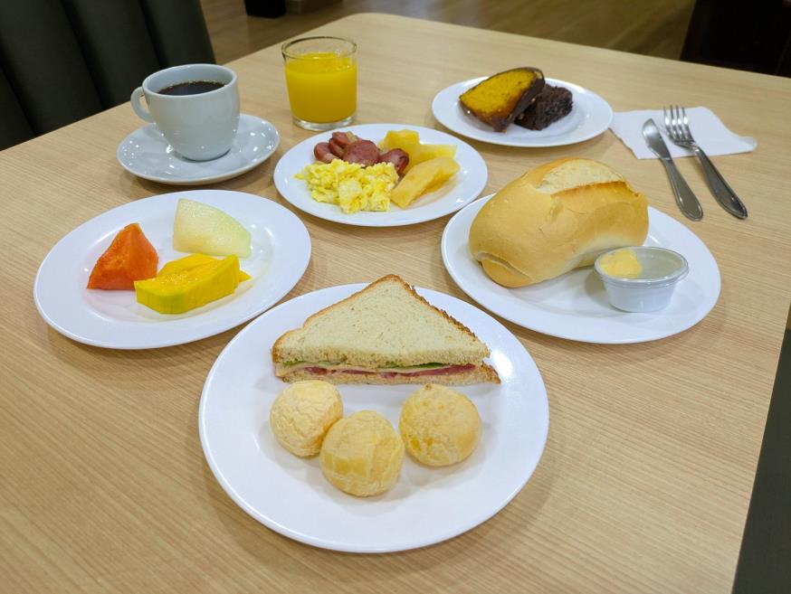 cafe_00008.jpg