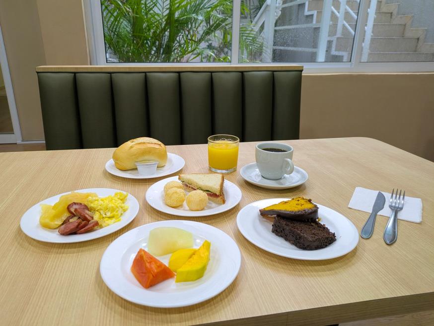 cafe_00009.jpg