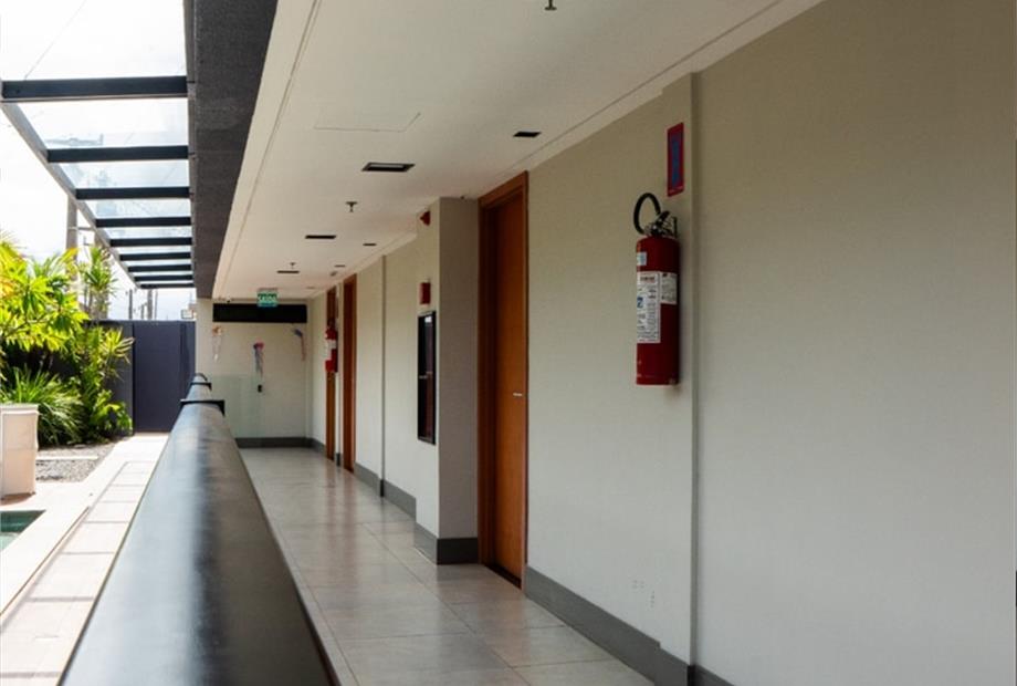 whatsapp image 2025-04-17 at 13.58.42 (2).jpeg