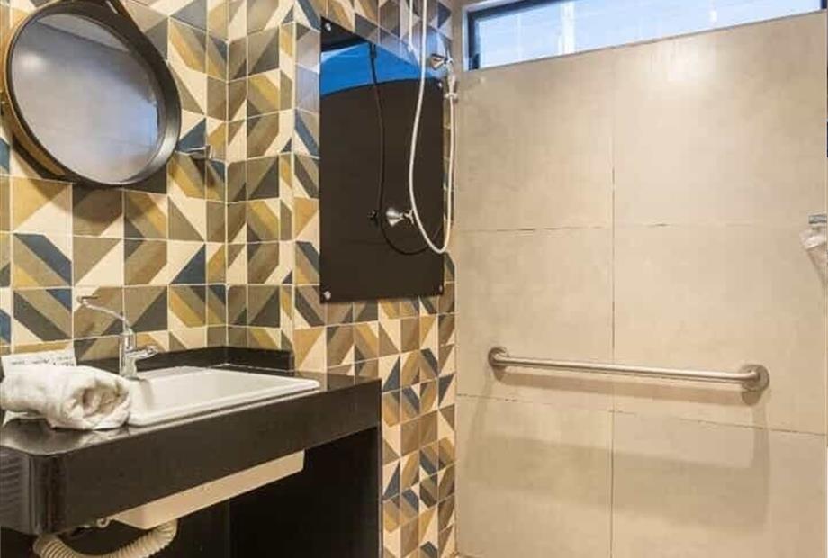 whatsapp image 2025-11-11 at 14.12.22 (26).jpeg