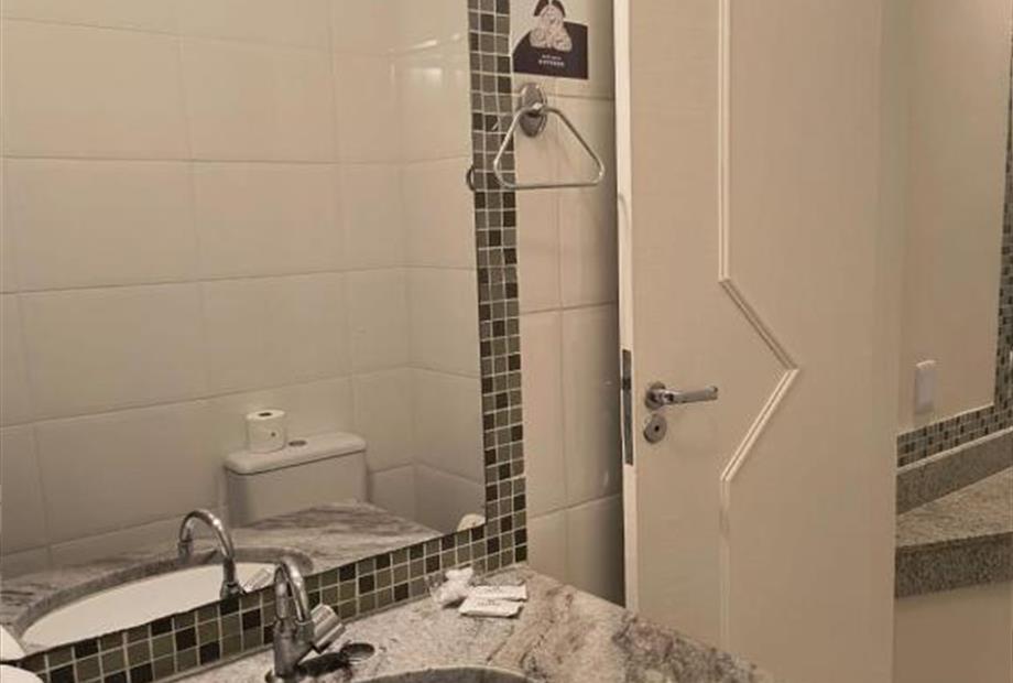 Quarto com Cama de Casal ou 2 de Solteiro-10.jpg