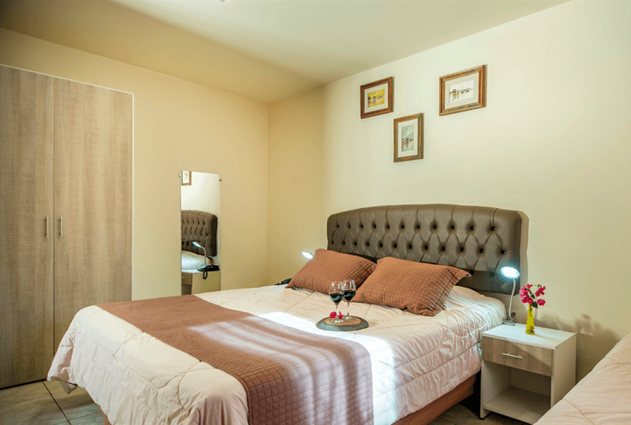 quarto 1 - 001red.png