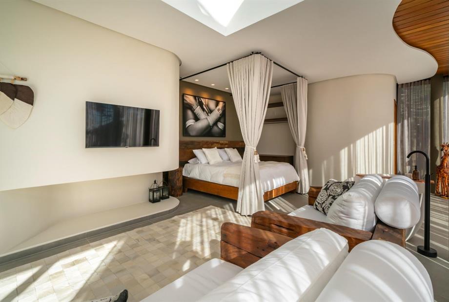 whatsapp image 2024-12-20 at 15.08.37 (13).jpeg