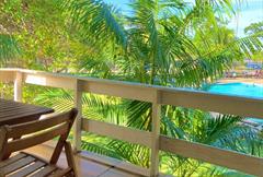 Apartamento Triplo Vista para a Piscina