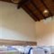 Quarto Quádruplo Superior com Vista para a Piscina - Complexo II