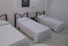 Quarto Triplo Standard