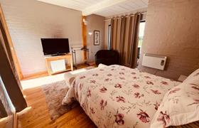 Quarto Duplo com Varanda do Pousada Cantinho de Campos
