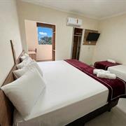 Quarto Casal Cama King-size com Cama Extra