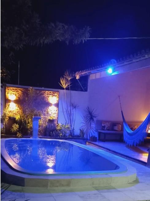 piscina3jpeg.jpg