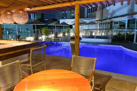 foto piscina e bar 05_11zon.jpg