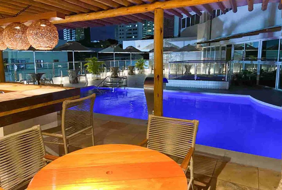 foto piscina e bar 05_11zon.jpg