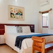 Chalé Adega - Cama Queen-size