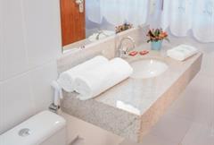 Chalé Adega - Cama Queen-size