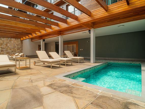 foto piscina.jpg