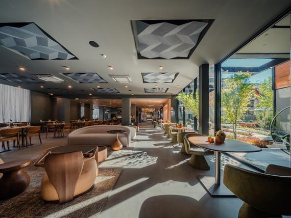 laghetto garden-61 (1).jpg