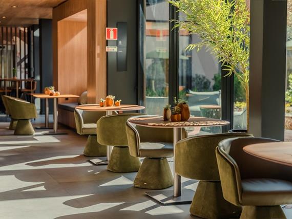 laghetto garden-65 (1).jpg