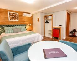 Apartamento Super Luxo com Hidro