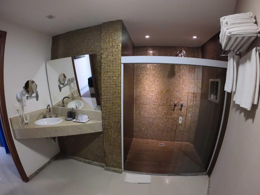 Deluxe - Banheiro - Pousada Experience (1).jpg