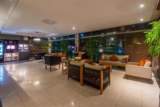 experience lobby (2).jpg