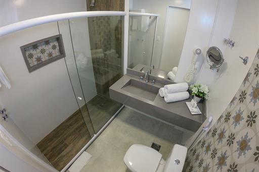 Banheiro Standard, Superior e Familys 2.jpg