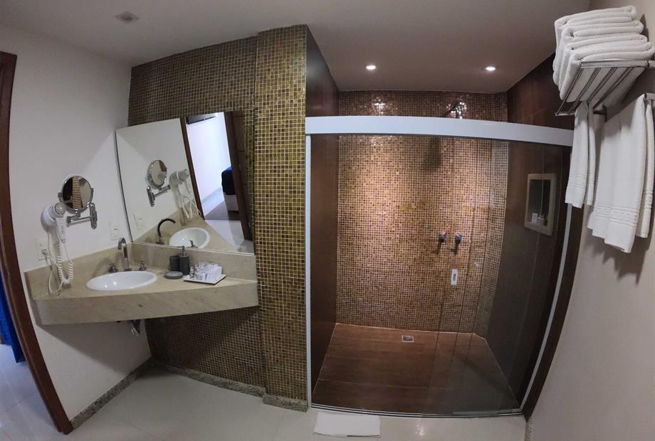 Deluxe - Banheiro - Pousada Experience (1).jpg