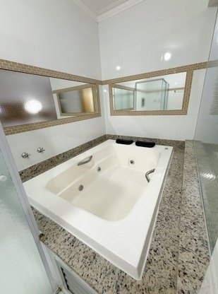 bath3.jpg