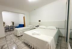 APTO 1 CAMA CASAL + 3 SOLTEIRO