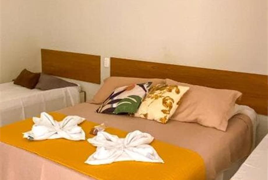 Quarto Quádruplo Standard-2.jpg