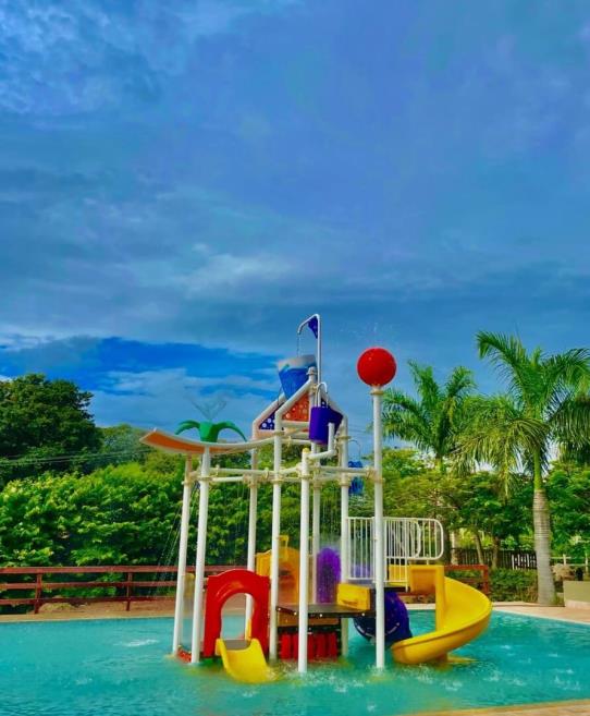 piscina infantil.jpg