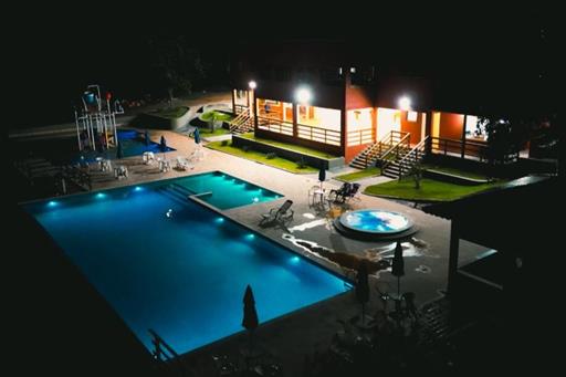 piscinas noturna 3.jpg