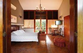 Luxo Ofurô do Hotel Fazenda Recanto Shangrila