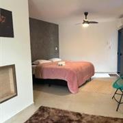 Suíte Master Casal com Hidromassagem e Varanda