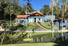 Suíte Luxo com Hidromassagem