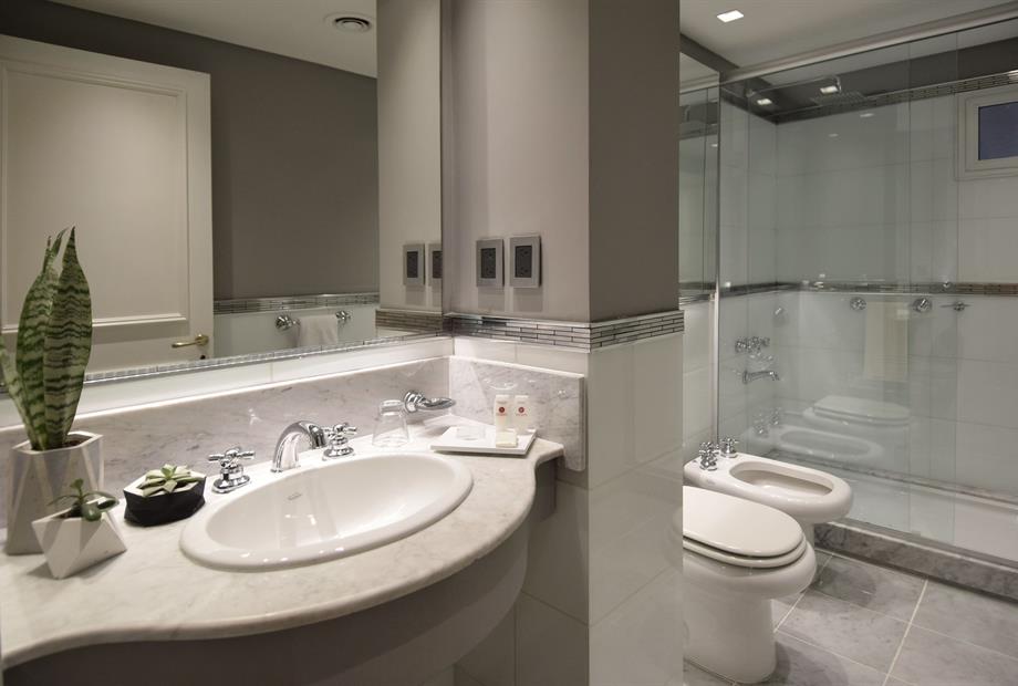 6 baño superior.jpg