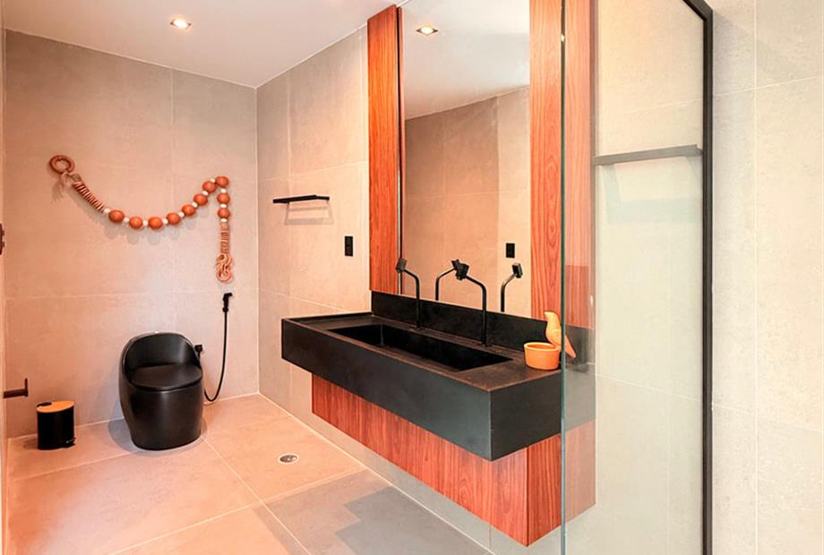 whatsapp image 2025-05-05 at 22.05.00.jpeg