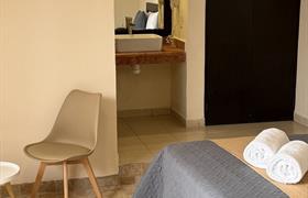 Deluxe King of Luciana Hotel & Beach Club by Kavia