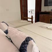 Quarto Triplo Standard