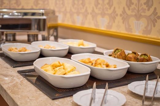 buffet café - chocoland-5.jpg