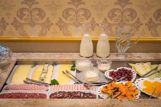 buffet café - chocoland-3.jpg