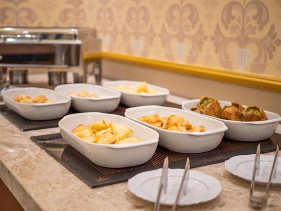 buffet café - chocoland-5.jpg