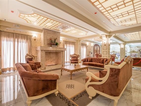 lobby - chocoland-3.jpg