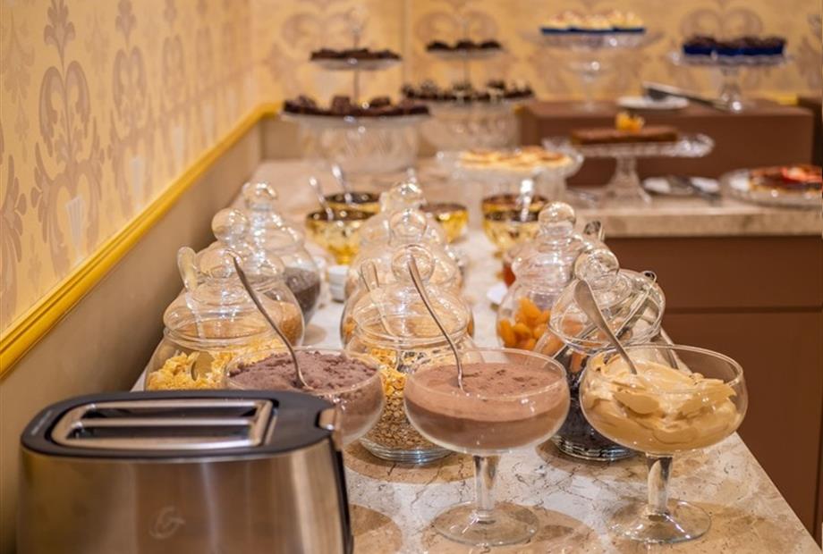 buffet café - chocoland-12.jpg