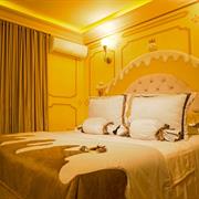 SUÍTE BOMBOM / Prédio Anexo