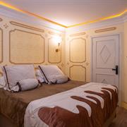 SUÍTE BOMBOM / Prédio Anexo