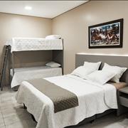 Quarto Quadruplo sem Sacada