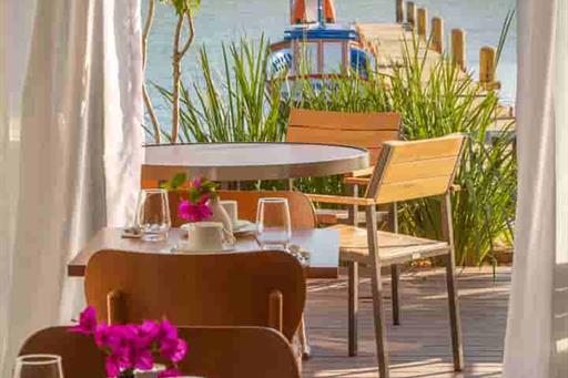 foto 55 - cooffe shop vista marina_11zon.jpg