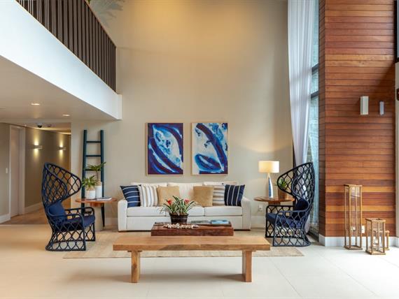 foto 34 - recepcao sofa.jpg